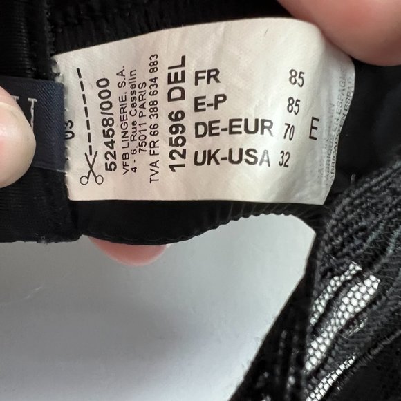 LOU Bra Size 32E - Picture 2 of 4